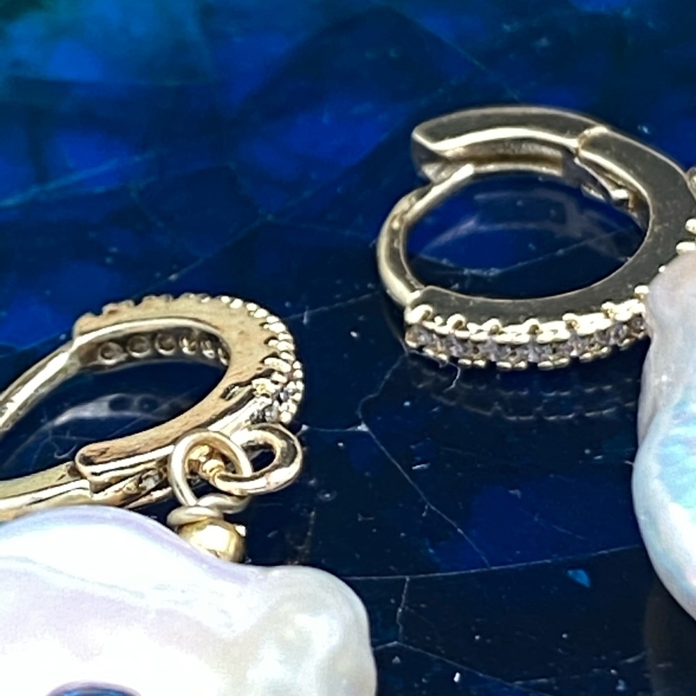 Anthropologie pearl earrings December Birthstone - Picture 7 of 8